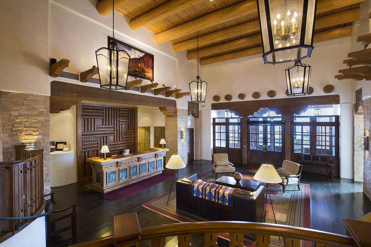 Santa Claran Hotel Espanola Bagian luar foto